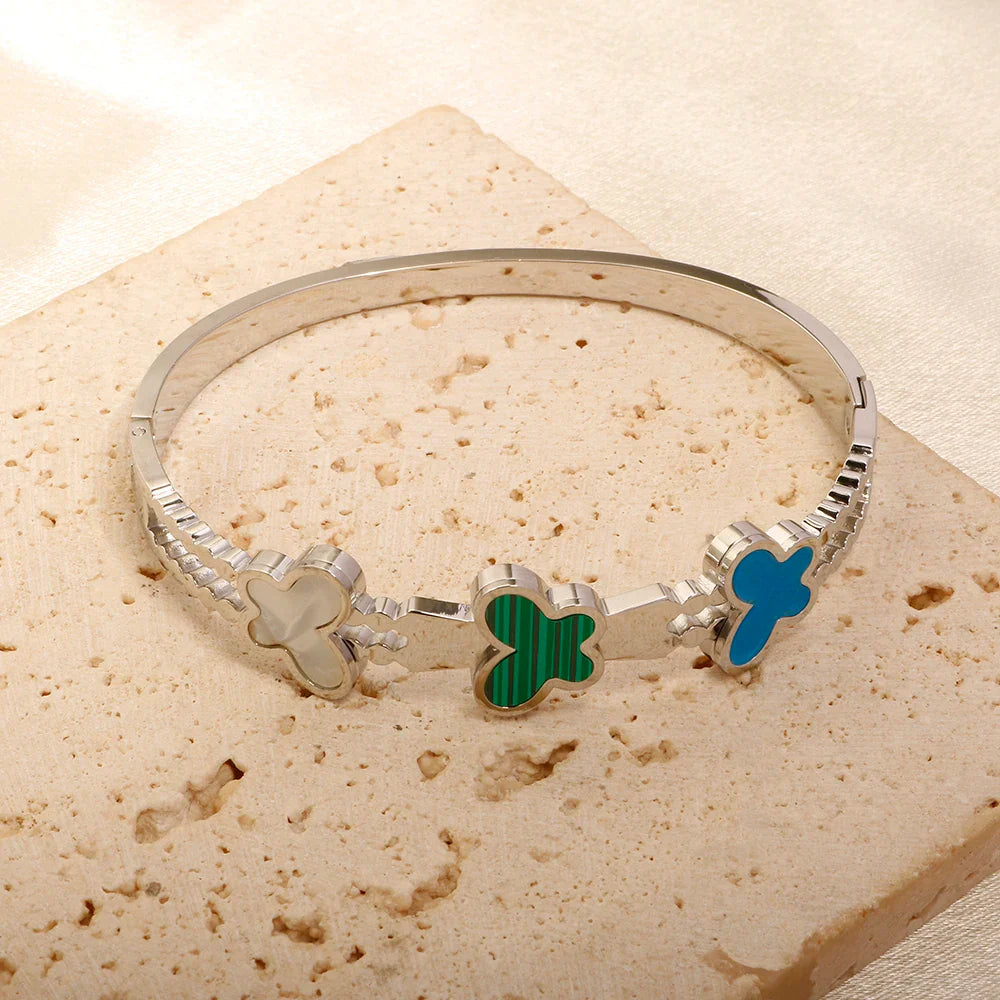 Exquisite Retro Butterfly Bracelet Bangles