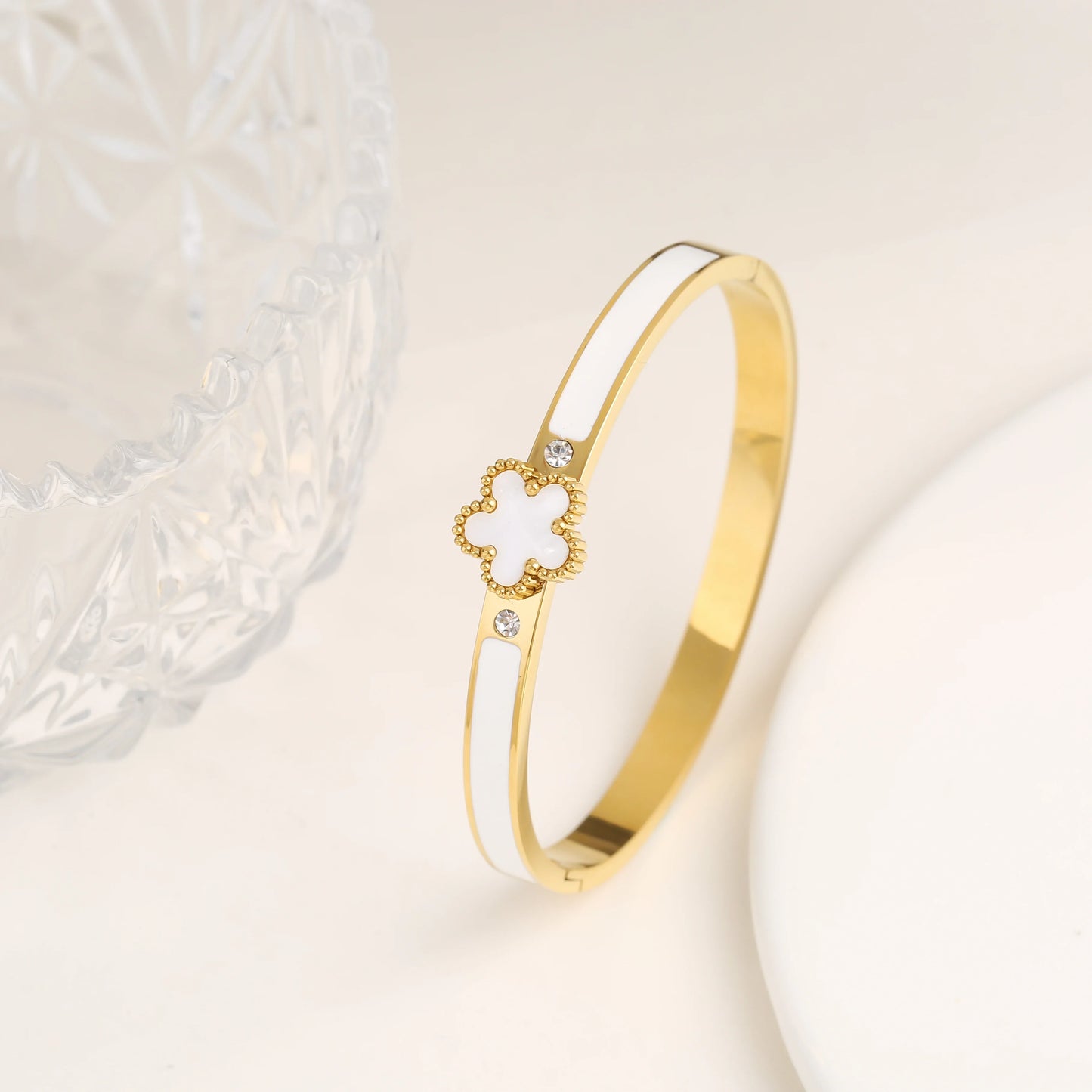 Five-Leaf Flower Open Bangle Bracelet