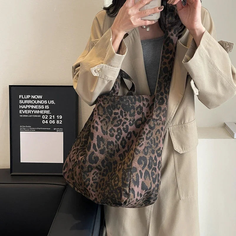 Versatile Casual Leopard Print Canvas Fashionable Crossbody Shoulder Bag