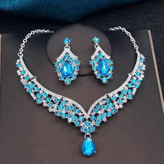 Shimmering Rhinestone Crystal Waterdrop Necklace & Earring Set