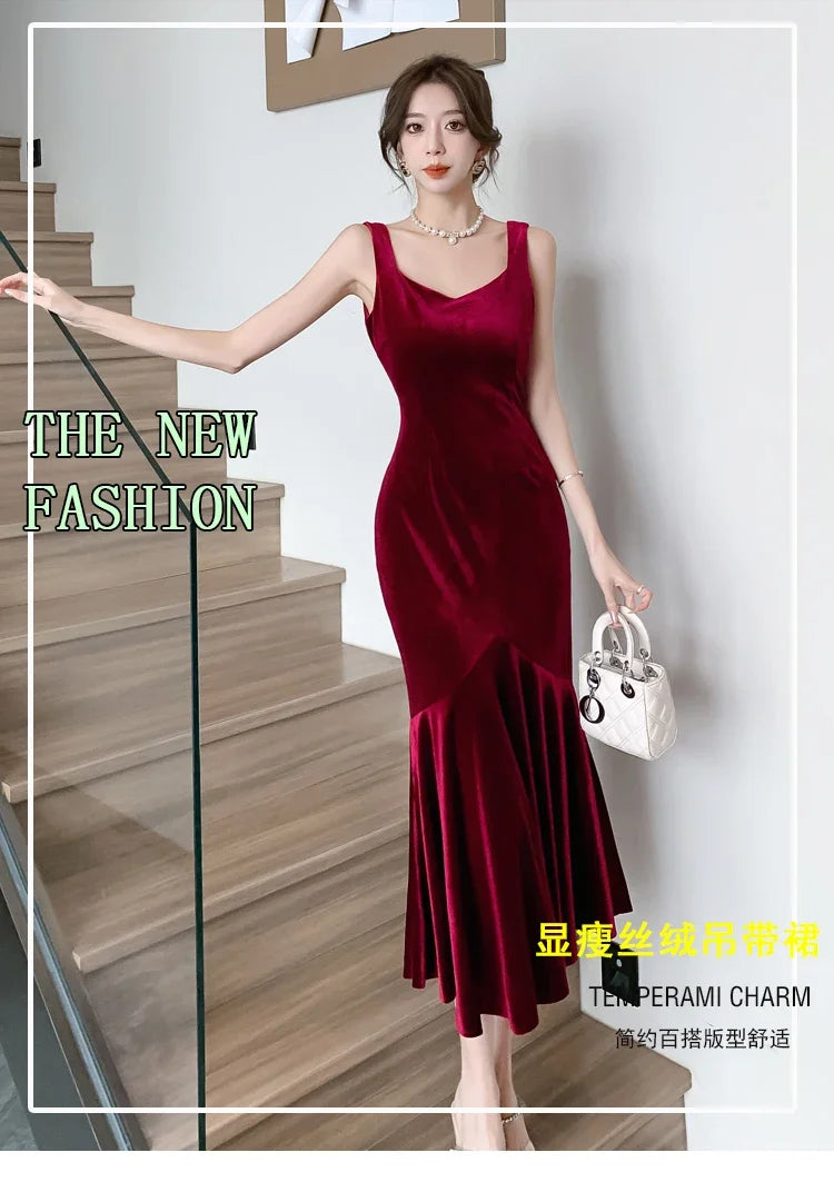 NEW Elegant Korean  Velvet Backless Sleeveless Midi Mermaid Dresses