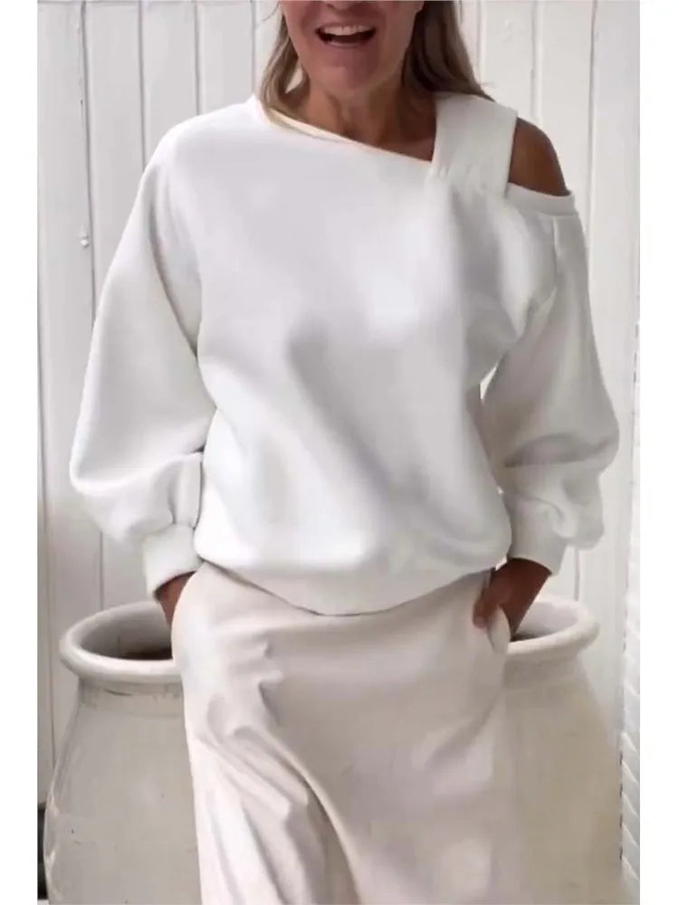 Chic Look Off-shoulder Top Pullover Blouse  with  Long-sleeved
