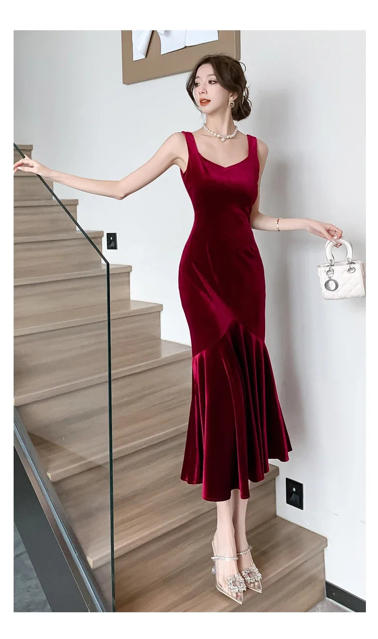 NEW Elegant Korean  Velvet Backless Sleeveless Midi Mermaid Dresses
