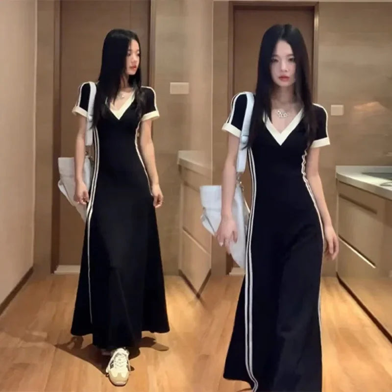 Endearing Charmin V-Neck Color-Blocking Maxi Dress