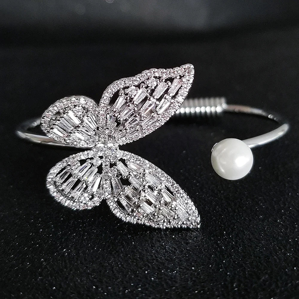 4 Piece Luxury Butterfly Set - Necklace, Bracelet, Earrings, Ring (Adjustable)