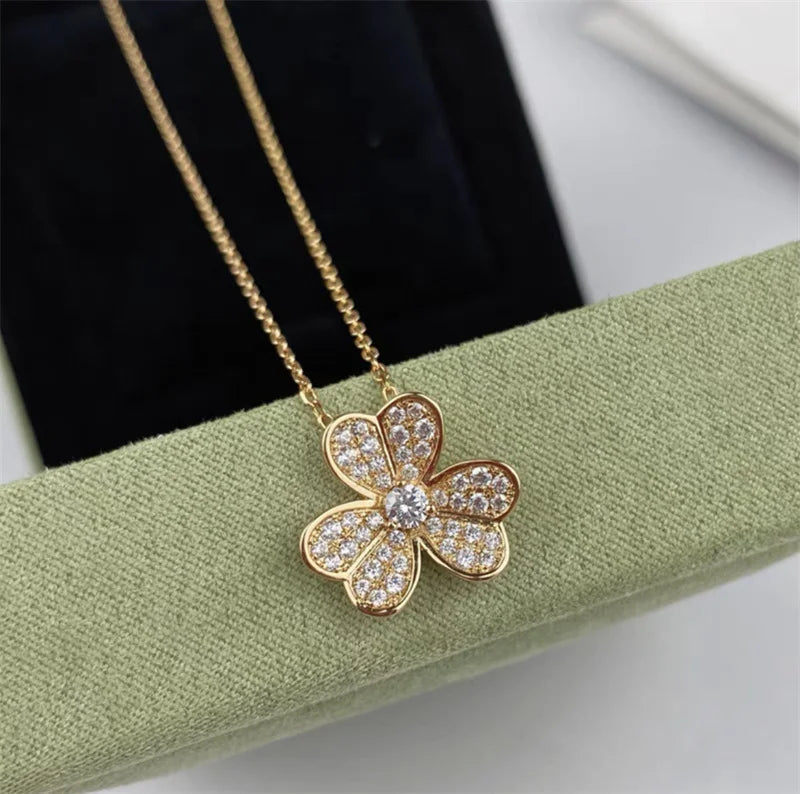 Shining CZ Clover Necklace