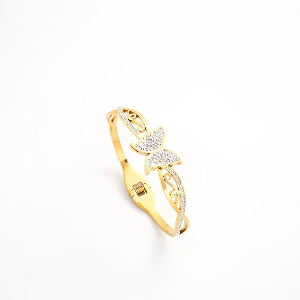 Luxurious Crystal Butterfly Bracelet