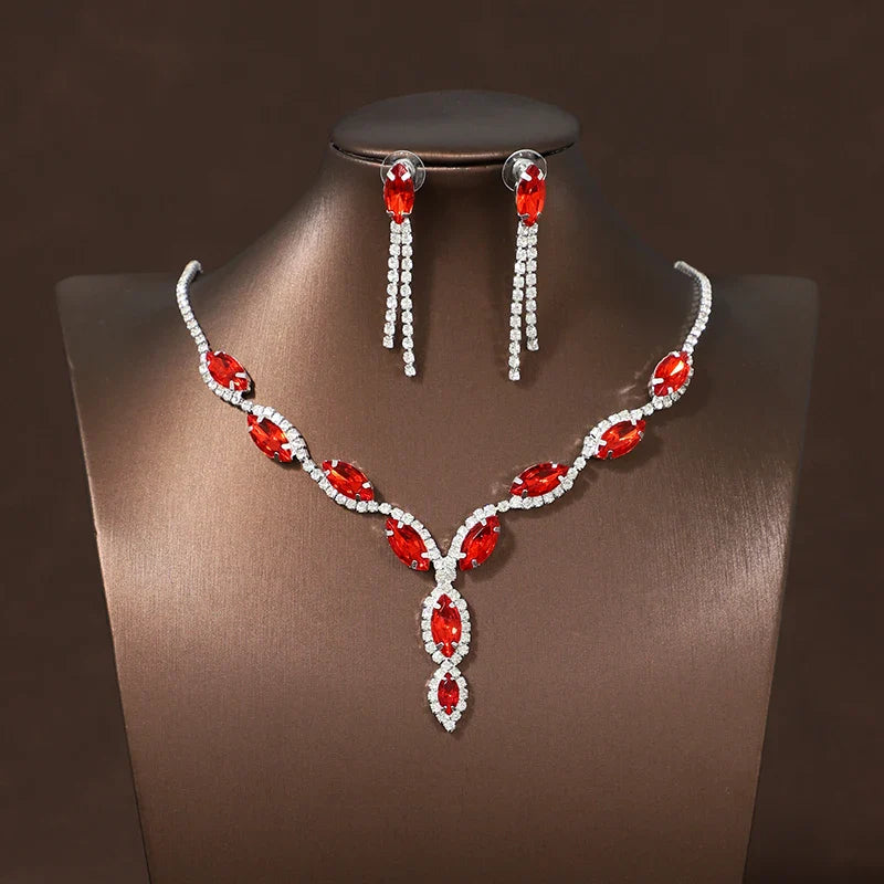 Exquisite European Style Necklace & Earring Set