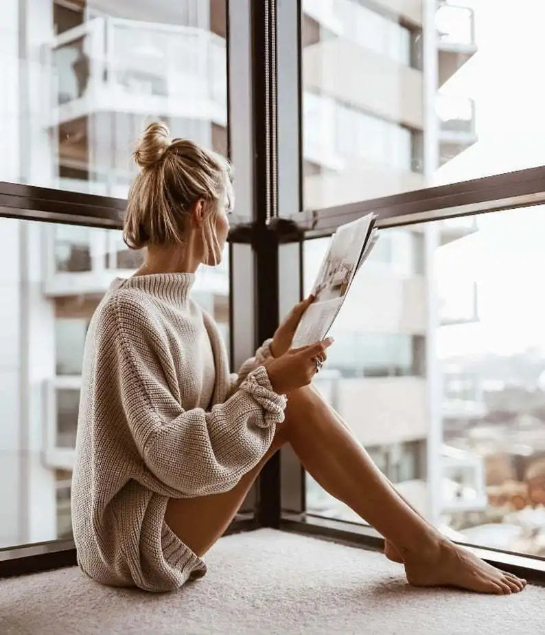 Loose Fitting Batwing O-Neck Lantern Sleeve Sweater