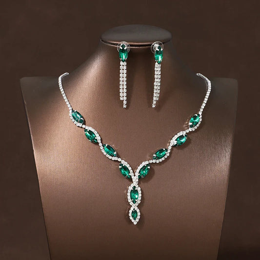 Exquisite European Style Necklace & Earring Set