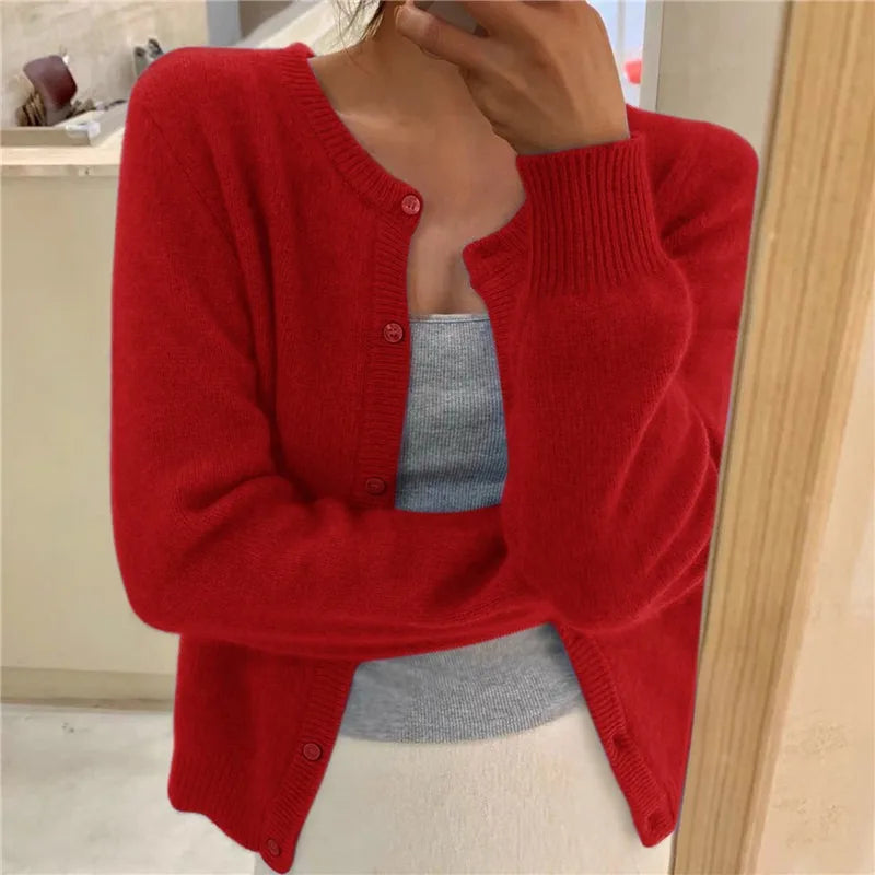 Perfect Fit  Knitted  Cardigan  Single Breasted  with Long Sleeve