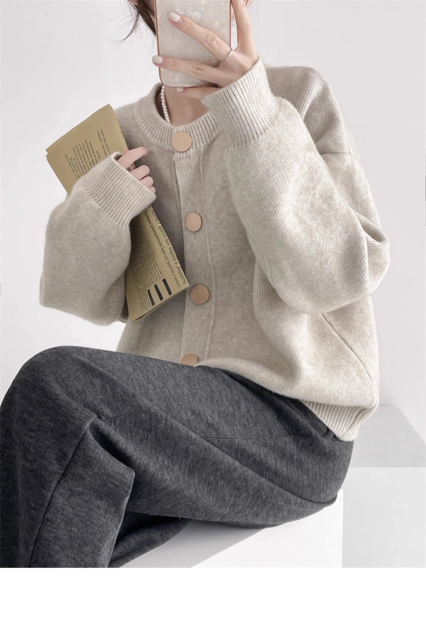 Elegant Cashmere  O-neck Knitted Loose  Cardigans Sweater