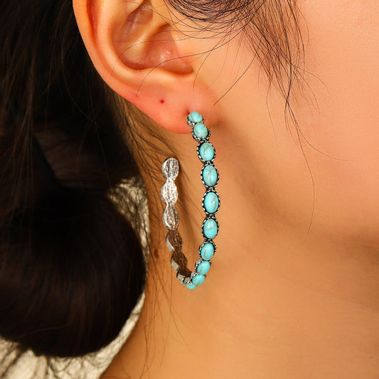 Retro Western Style Large Circle C Earring