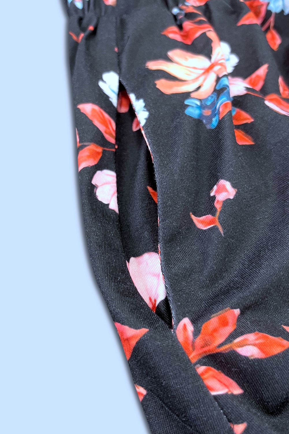 Chic Printed Scoop Neck Sleeveless Buttoned Dress with Pockets