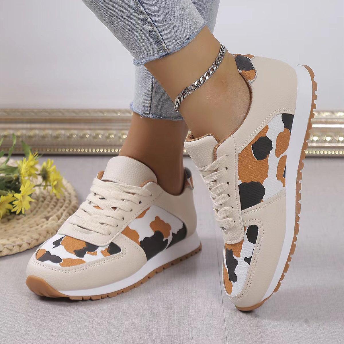 Fashion Leopard Print Lace-up Sports Shoes Sneakers