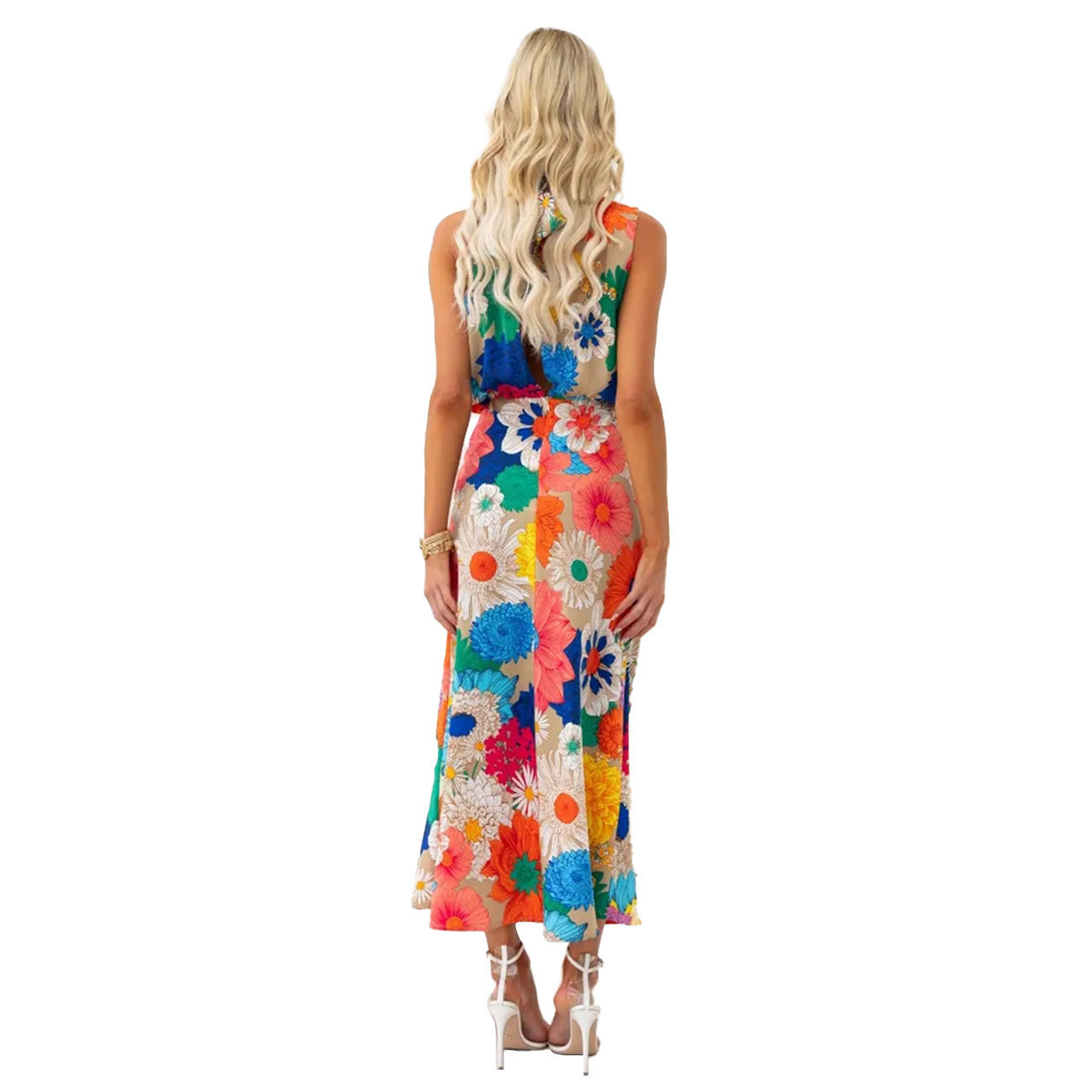 Lucky Floral Sleeveless Halter Waist-Tight Long Dress