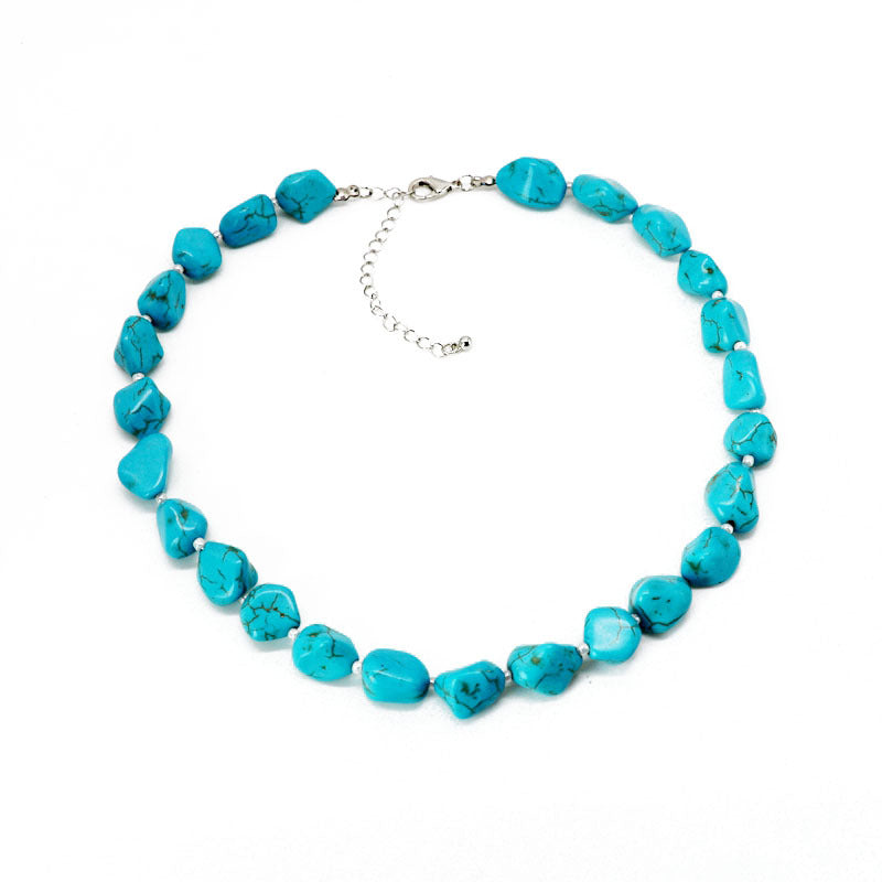 Turquoise Beaded Necklace.