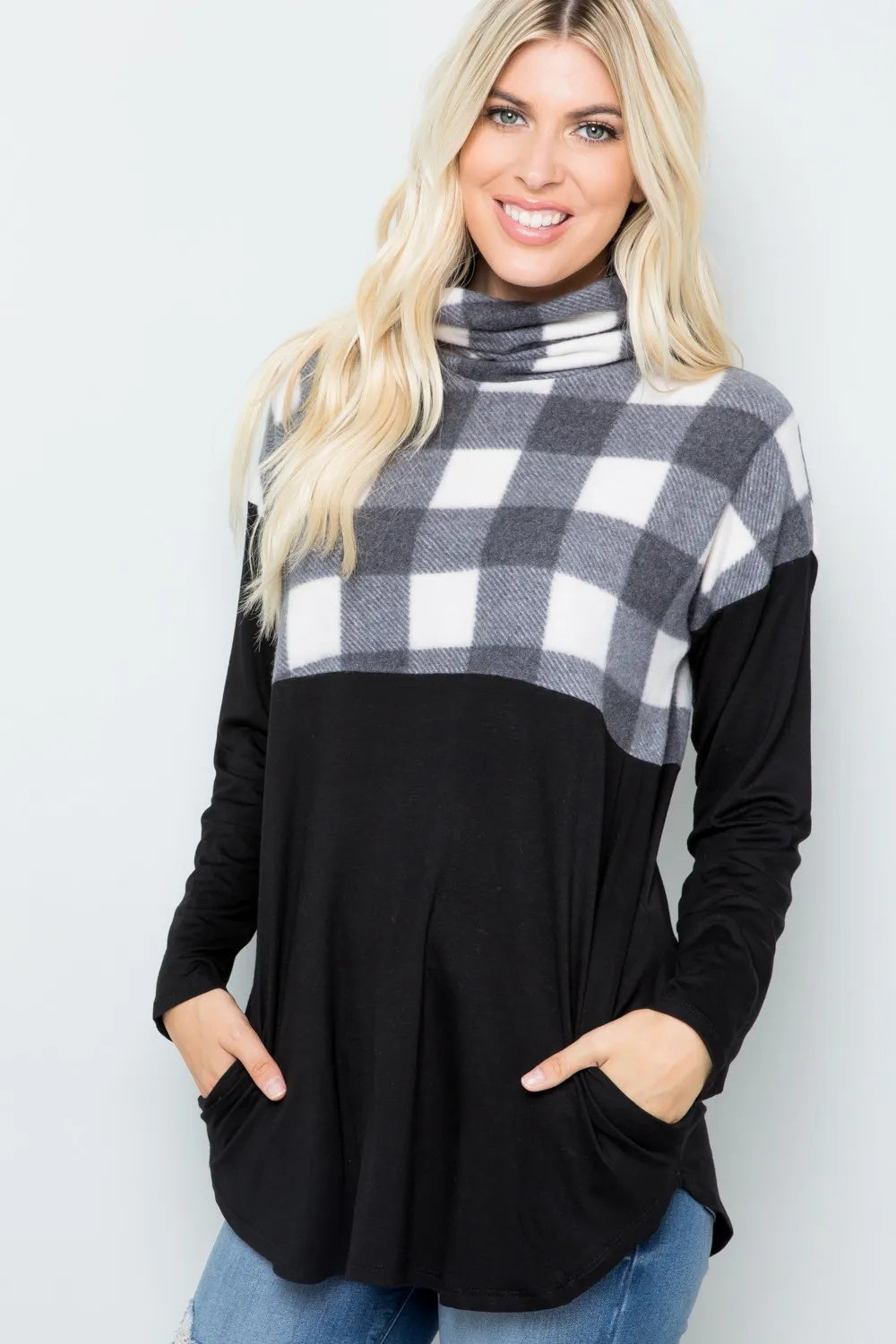 Black White Plaid Turtleneck Blouse with Pocketed & Long Sleeve