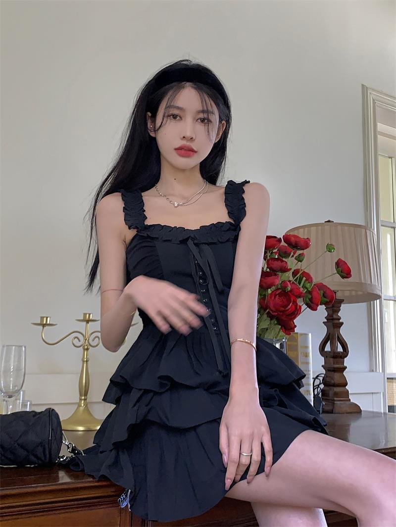 Cake Black Dress Hepburn Style Sling Dress 