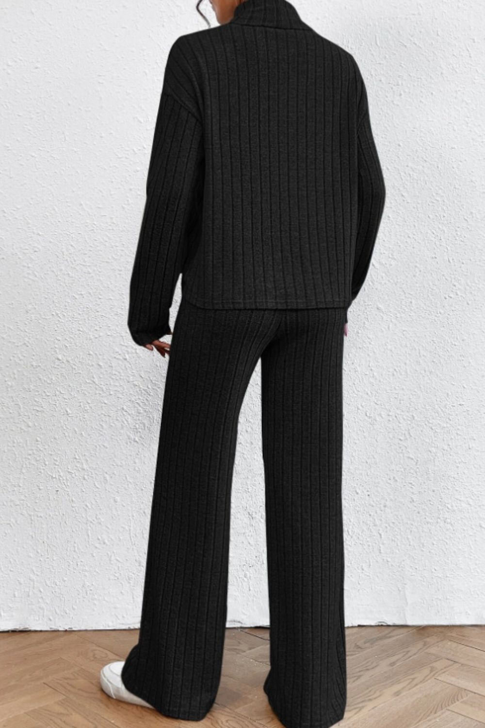 Modern 2-Piece Mock Neck Dropped Shoulder Top and Pants Set