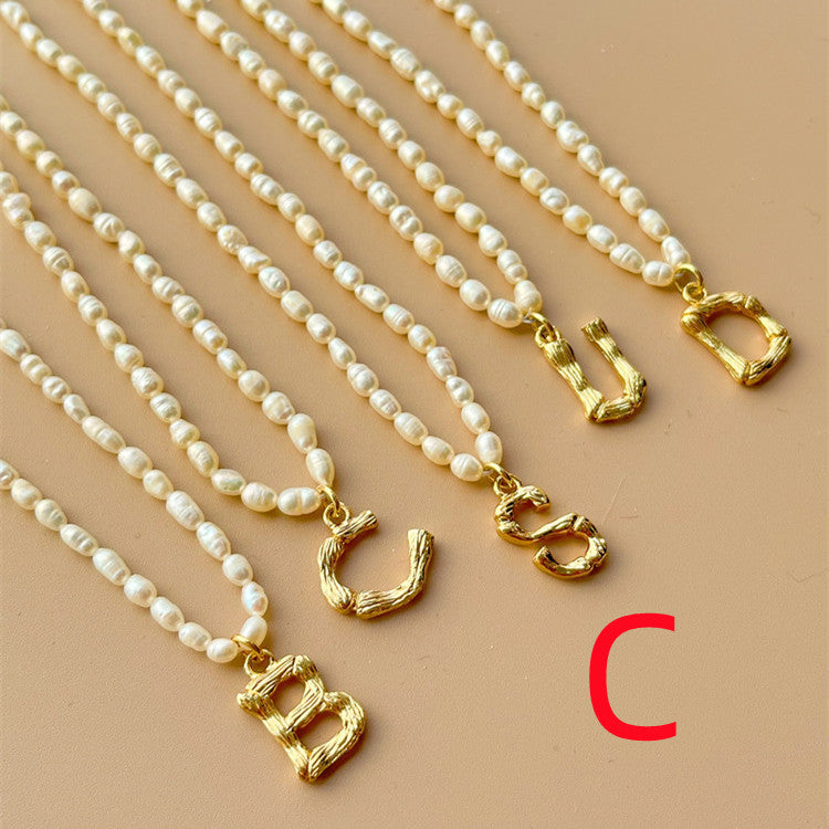 Custom Personalized Natural Freshwater Grain Pearl Letter Necklace Vintage Classic.