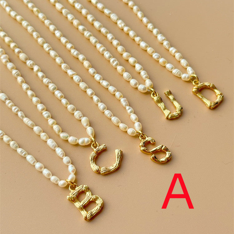 Custom Personalized Natural Freshwater Grain Pearl Letter Necklace Vintage Classic.