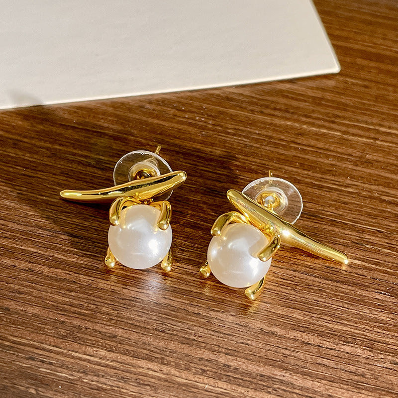 Elegant Design 925 Sterling Silver Gold Overlay Pearl Stud Earrings.