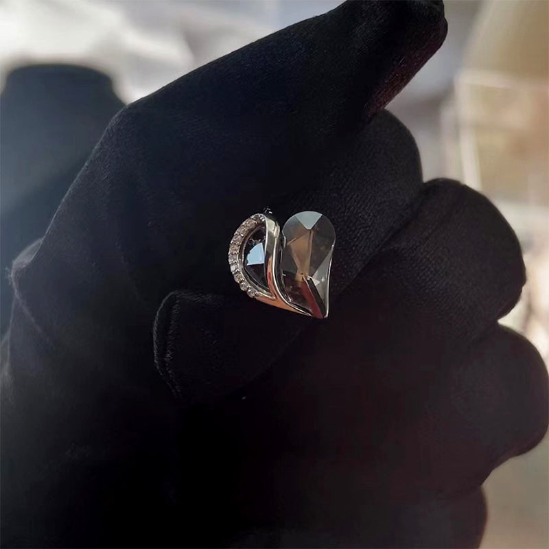 925 Sterling Silver Sliver Heart Shaped Pendant with Box Chain.